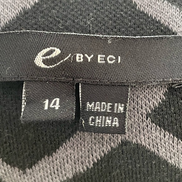 Black & grey geometric jacket size 14 - Picture 5 of 5